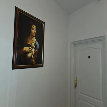 Biesiadny Dworek Проживание в семье Szpegawa