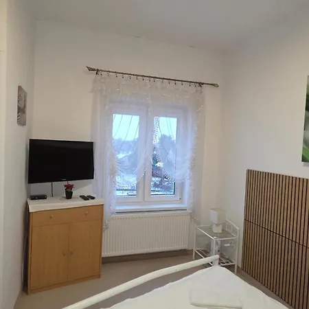 منزل للإقامة Biesiadny Dworek Szpegawa