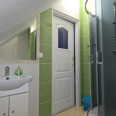 Biesiadny Dworek Homestay