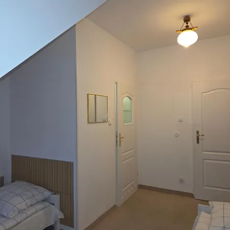 Biesiadny Dworek Проживание в семье