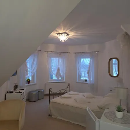 Biesiadny Dworek Séjour chez l'habitant