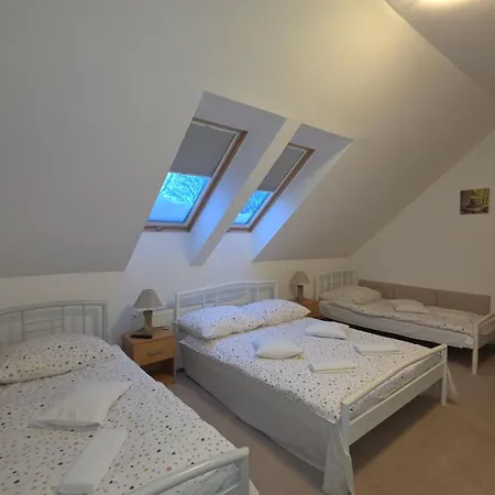 Biesiadny Dworek * Szpegawa