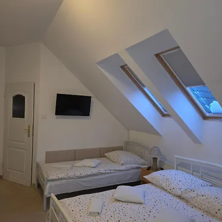 Biesiadny Dworek Séjour chez l'habitant Szpegawa
