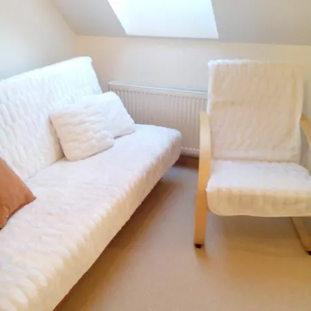 ホームステイ Biesiadny Dworek Szpegawa