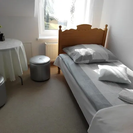 ホームステイ Biesiadny Dworek *