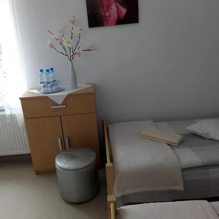 Biesiadny Dworek Проживание в семье