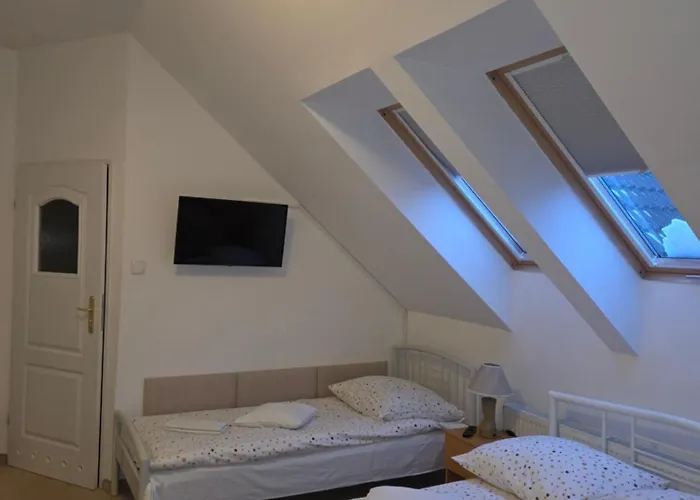 Biesiadny Dworek Pansiyon Szpegawa