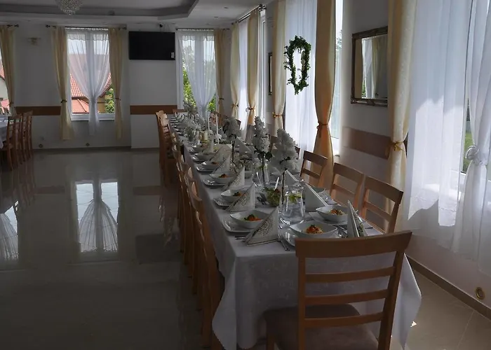 Biesiadny Dworek Alloggio in famiglia Szpegawa