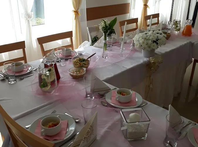 Biesiadny Dworek Pansiyon